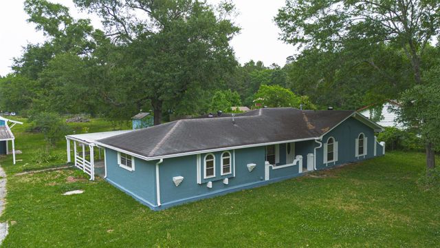 12163 Oak Leaf Road, Conroe, TX 77303