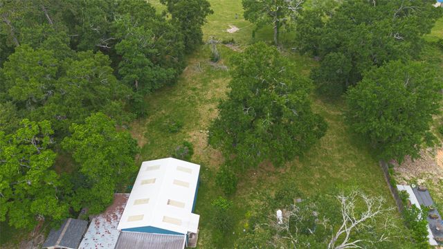 12163 Oak Leaf Road, Conroe, TX 77303