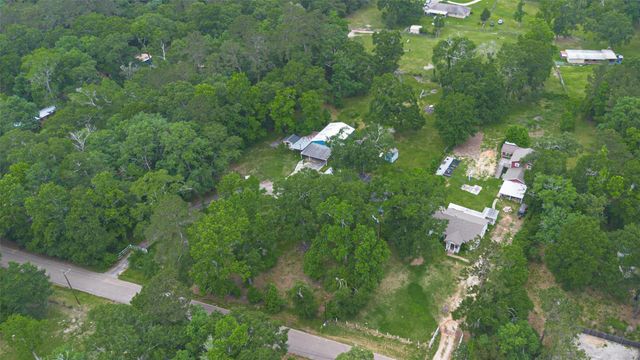 12163 Oak Leaf Road, Conroe, TX 77303