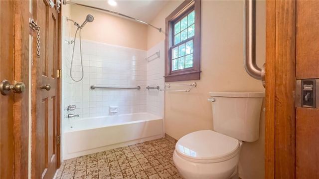100 Joshua Place, Fayetteville, GA 30215