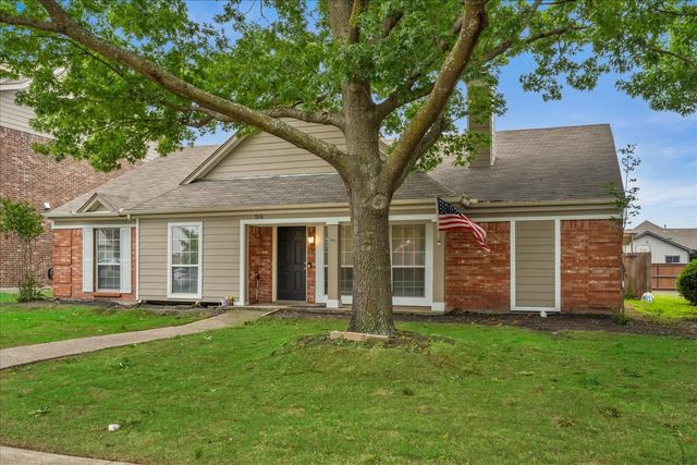 7418 Pacific Drive, Rowlett, TX 75088