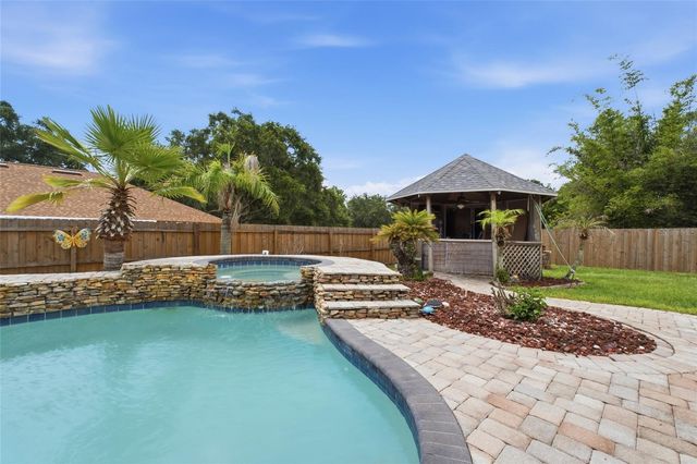17522 HILLSIDE DRIVE, Montverde, FL 34756