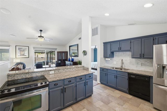 17522 HILLSIDE DRIVE, Montverde, FL 34756