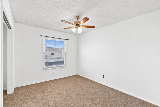 6702 Everhart G105, Corpus Christi, TX 78413
