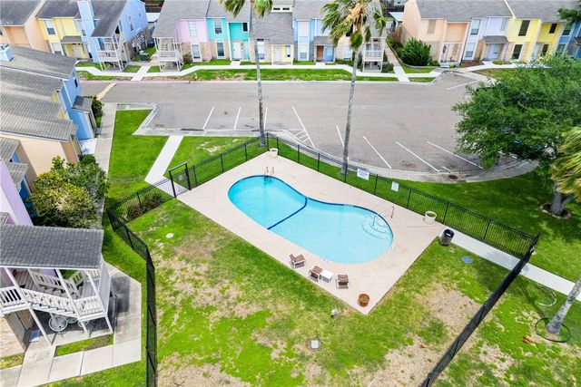 6702 Everhart G105, Corpus Christi, TX 78413