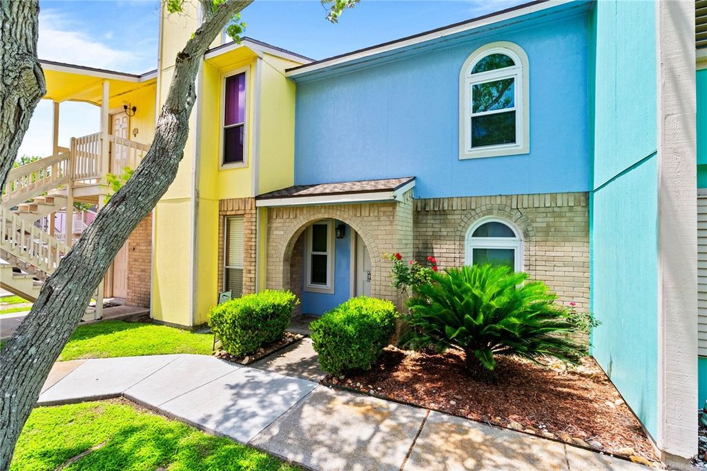 6702 Everhart G105, Corpus Christi, TX 78413