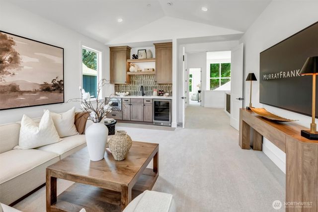 13004 NE 112th Street, Kirkland, WA 98033