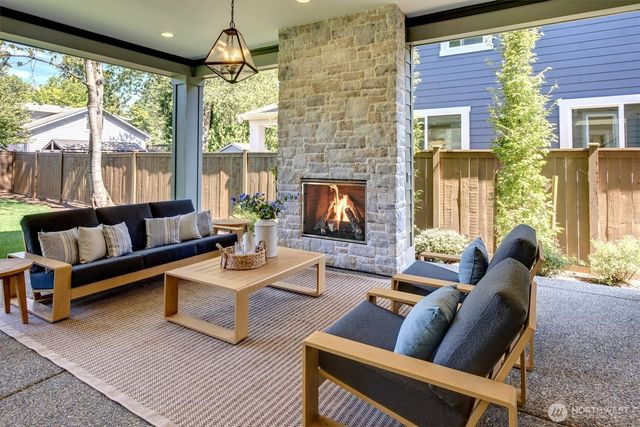 13004 NE 112th Street, Kirkland, WA 98033