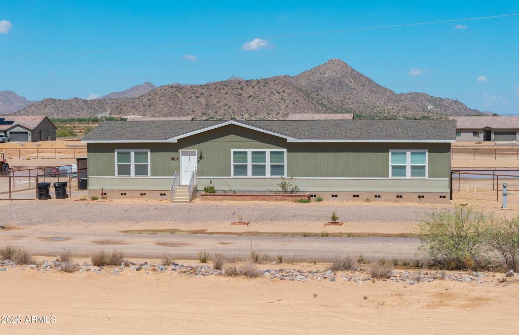 8104 W Randolph Road, Casa Grande, AZ 85194 — exterior