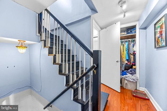 214 S CASTLE ST, Baltimore, MD 21231