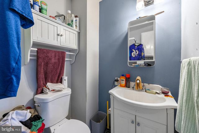 214 S CASTLE ST, Baltimore, MD 21231