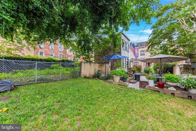 214 S CASTLE ST, Baltimore, MD 21231