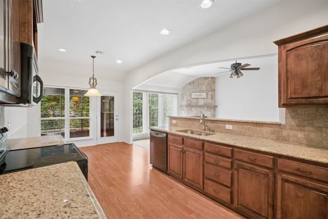 4704 N Poplar Avenue, Broken Arrow, OK 74012