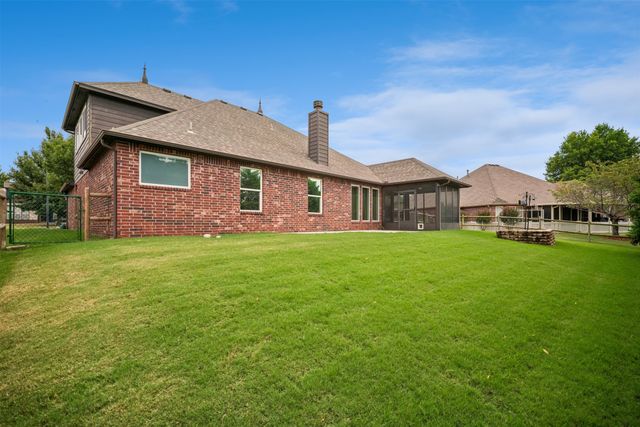 4704 N Poplar Avenue, Broken Arrow, OK 74012