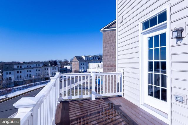 1111 TRENTON PL SE, Washington, DC 20032