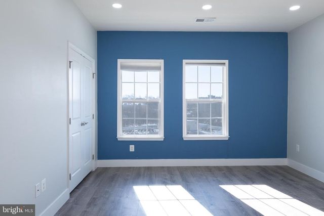 1111 TRENTON PL SE, Washington, DC 20032