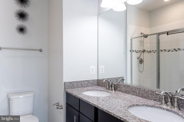 1111 TRENTON PL SE, Washington, DC 20032