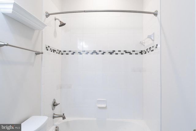 1111 TRENTON PL SE, Washington, DC 20032