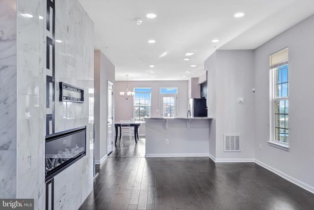 1111 TRENTON PL SE, Washington, DC 20032