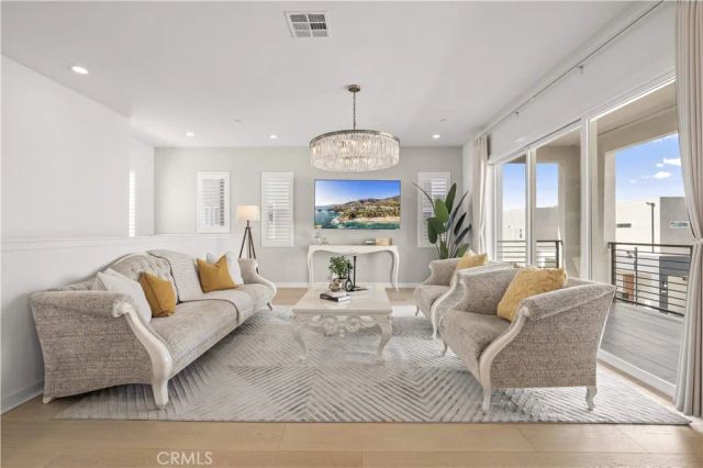 203 Abacus, Irvine, CA 92618