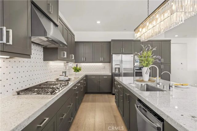 203 Abacus, Irvine, CA 92618