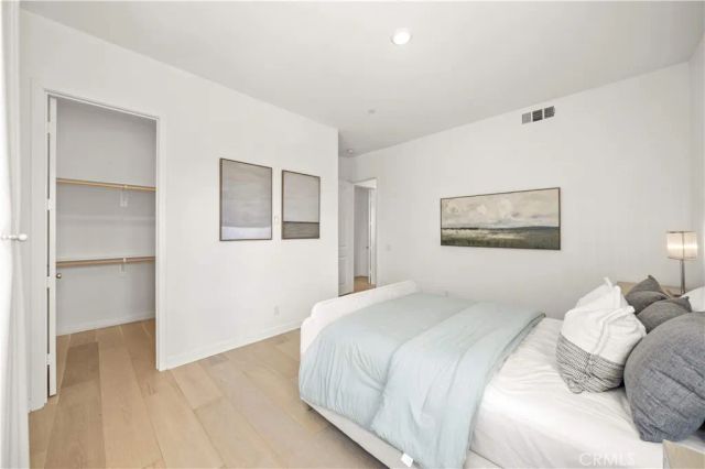 203 Abacus, Irvine, CA 92618