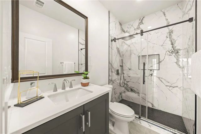 203 Abacus, Irvine, CA 92618