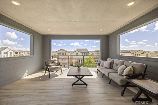 203 Abacus, Irvine, CA 92618