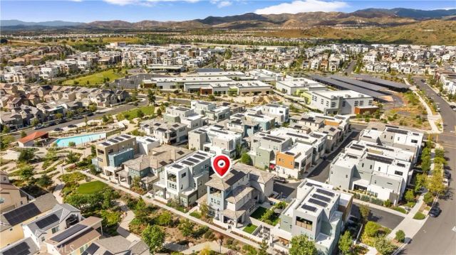 203 Abacus, Irvine, CA 92618