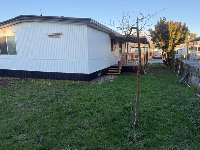 355 Colver Road UNIT 48, Talent, OR 97540