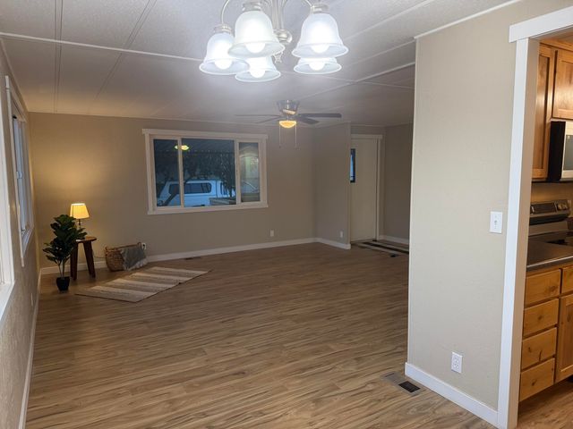 355 Colver Road UNIT 48, Talent, OR 97540