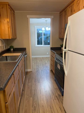 355 Colver Road UNIT 48, Talent, OR 97540