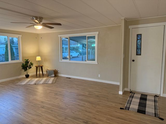 355 Colver Road UNIT 48, Talent, OR 97540