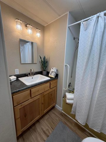 355 Colver Road UNIT 48, Talent, OR 97540