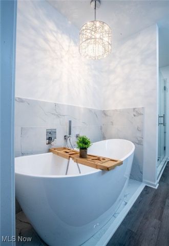 4875 Geraldine Road, Richmond Heights, OH 44143