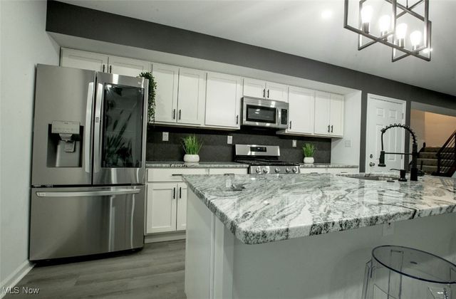 4875 Geraldine Road, Richmond Heights, OH 44143