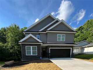 4875 Geraldine Road, Richmond Heights, OH 44143