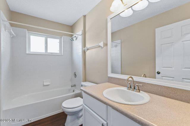 12743 CAMELLIA BAY Drive E, Jacksonville, FL 32223