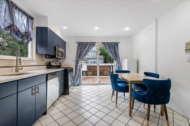 1051 Roselle Place, Woodmere, NY 11598