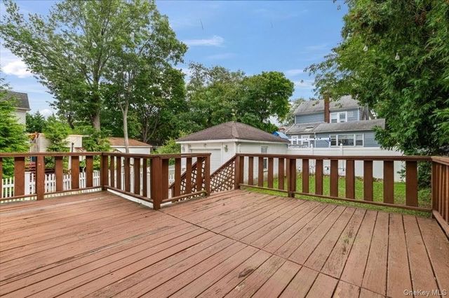 1051 Roselle Place, Woodmere, NY 11598