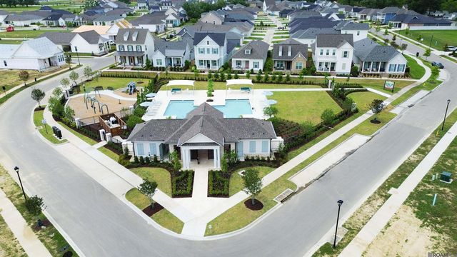 14326 Farris Dr, Baton Rouge, LA 70817