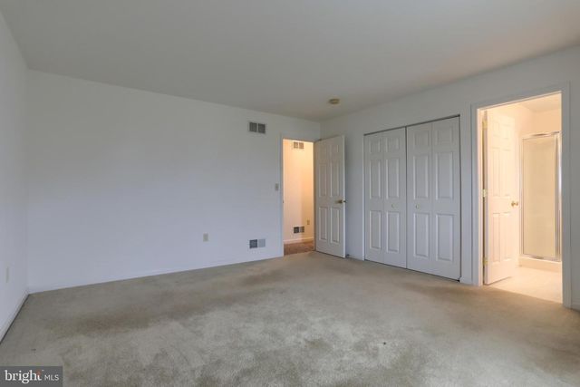 202 VILLAGE DR, Newmanstown, PA 17073
