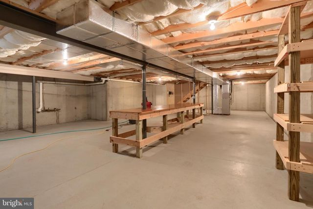202 VILLAGE DR, Newmanstown, PA 17073