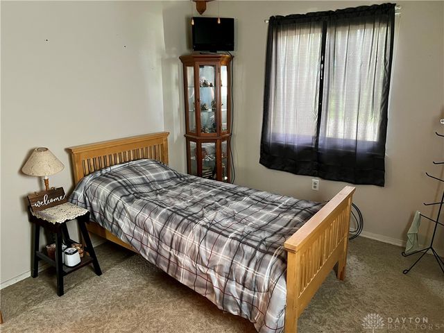 170 Saundra Court, Dayton, OH 45430