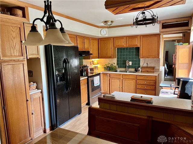 170 Saundra Court, Dayton, OH 45430