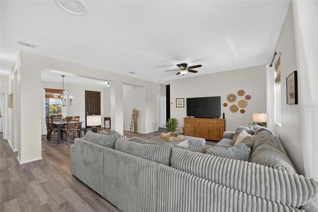 203 STAR SHELL DRIVE, Apollo Beach, FL 33572