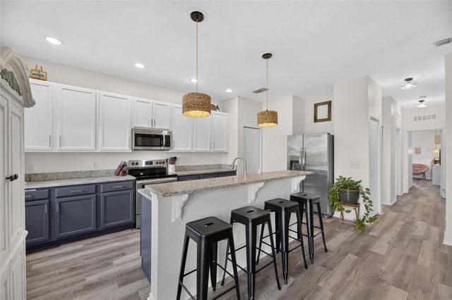 203 STAR SHELL DRIVE, Apollo Beach, FL 33572