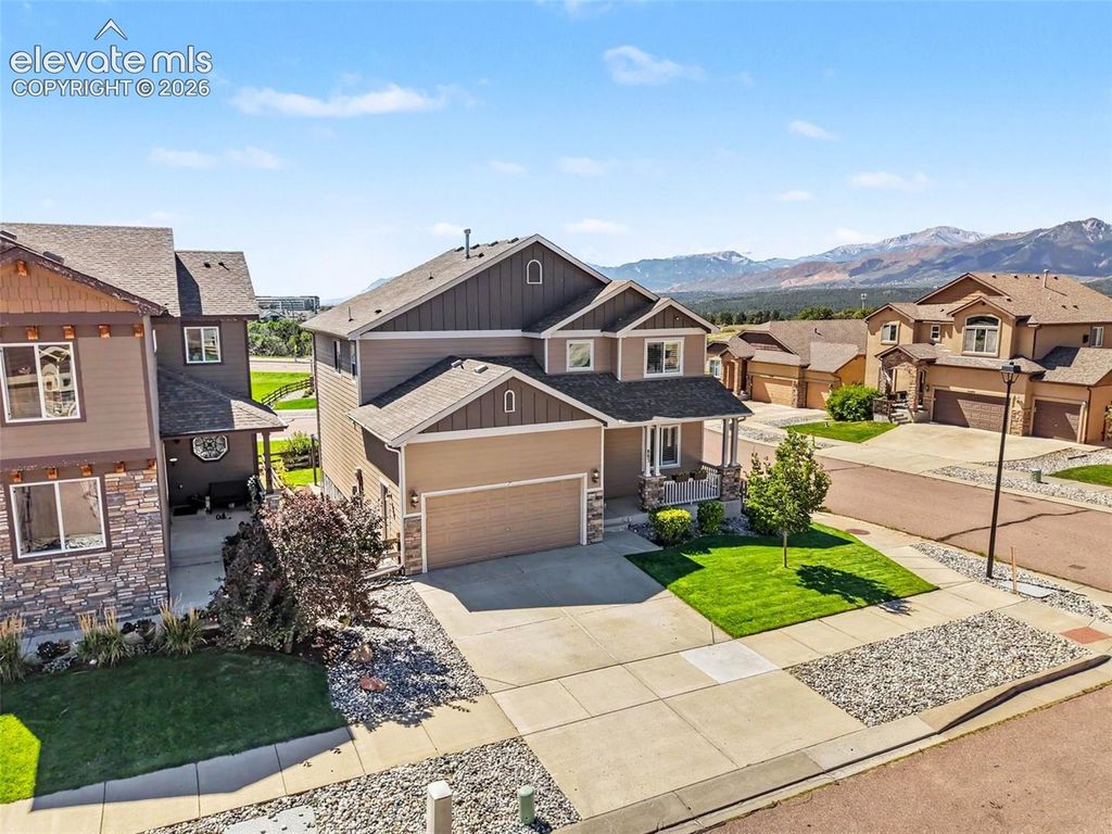 803 Deschutes Drive, Colorado Springs, CO 80921 — exterior