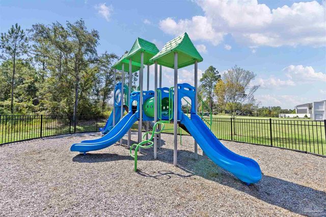 3620 Fallschase Blvd, Pensacola, FL 32526