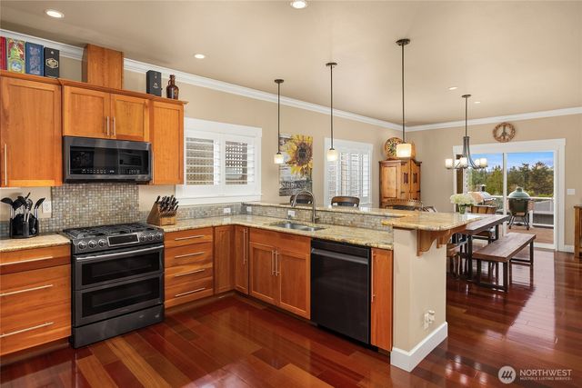 37549 NE Olympic View Road, Hansville, WA 98340